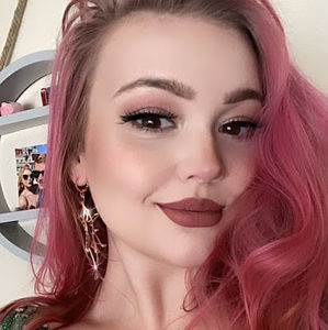 Meet your Posher, Kat